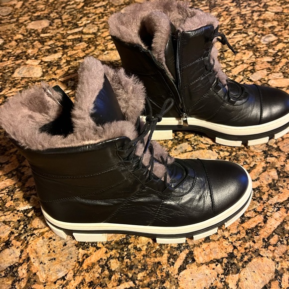 Unity in Diversity Boots - Picture 5 of 5